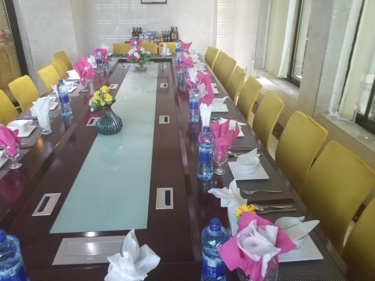 Star City Hotel Darüsselam Dış mekan fotoğraf